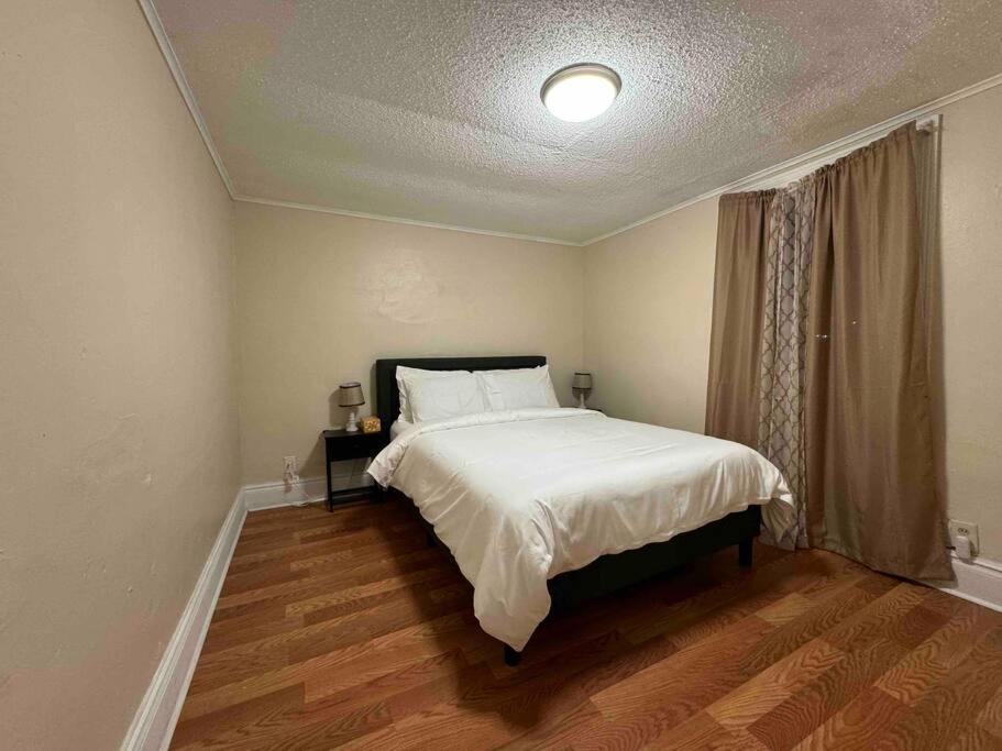 ניאגרה פולס Comforting Getaway-Sleeps 6-Walk To Falls! מראה חיצוני תמונה