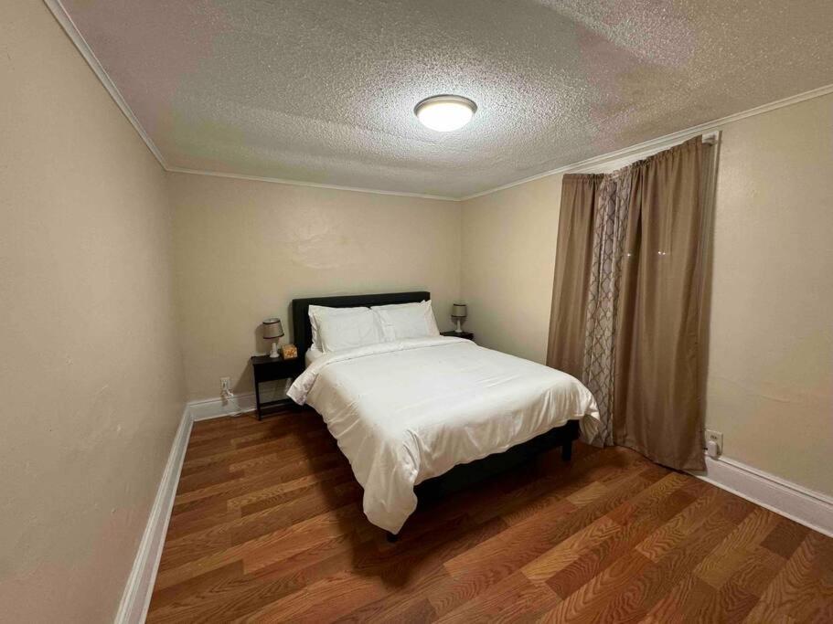 ניאגרה פולס Comforting Getaway-Sleeps 6-Walk To Falls! מראה חיצוני תמונה