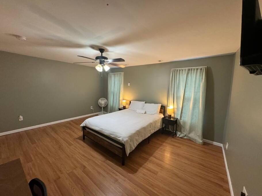 ניאגרה פולס Comforting Getaway-Sleeps 6-Walk To Falls! מראה חיצוני תמונה